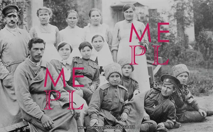 : Russian hospital workers with soldiers during : Russian hospital workers with soldiers during