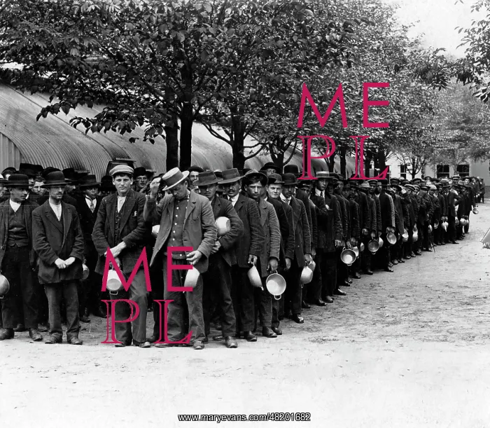 : Russian internees in Doeberitz, 1914 : Russian internees in Doeberitz, 1914