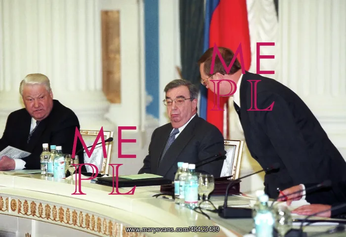 : Russian Organizing Committee session, 1999 : Russian Organizing Committee session, 1999