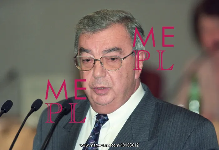 : Russian PM Primakov, 1998 : Russian PM Primakov, 1998