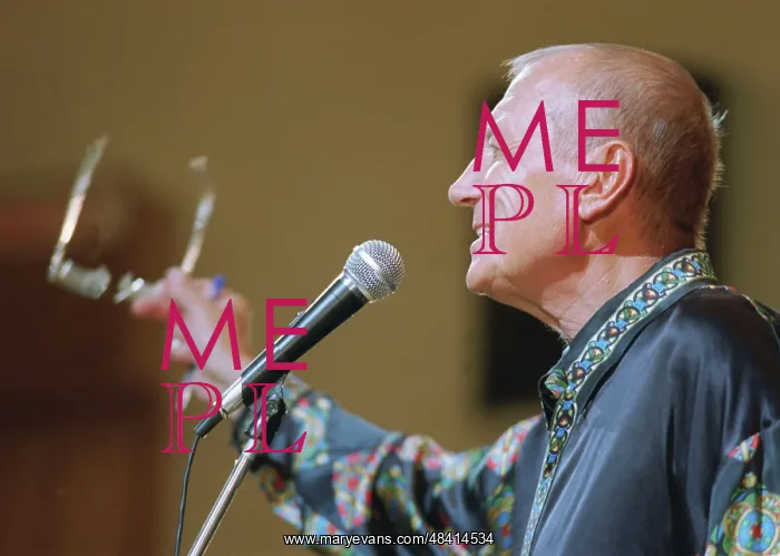 : Russian poet Yevgeny Yevtushenko at Polytechnic Museum, 1996 : Russian poet Yevgeny Yevtushenko at Polytechnic Museum, 1996