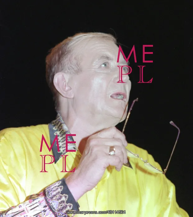 : Russian poet Yevgeny Yevtushenko at Polytechnic Museum, 1995 : Russian poet Yevgeny Yevtushenko at Polytechnic Museum, 1995