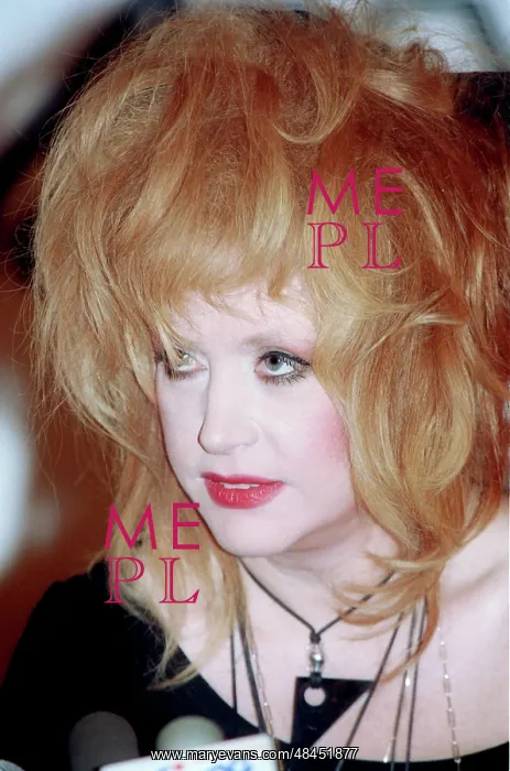 : Russian pop singer Alla Pugacheva press conference, 1997 : Russian pop singer Alla Pugacheva press conference, 1997
