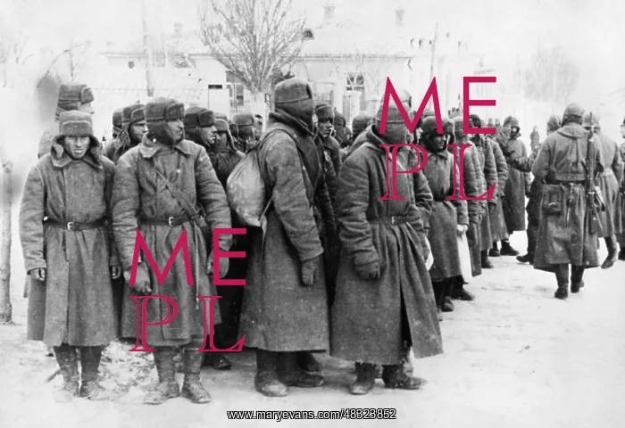 : Russian prisoners in the Crimea, 1942 : Russian prisoners in the Crimea, 1942