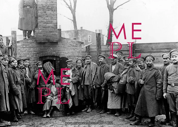 : Russian prisoners of war, 1915 : Russian prisoners of war, 1915