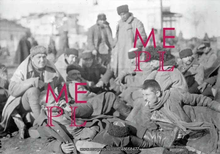 : Russian prisoners of war, circa 1919 : Russian prisoners of war, circa 1919
