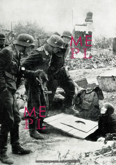 : Russian resistance in devastating air raids, WW2 : Russian resistance in devastating air raids, WW2