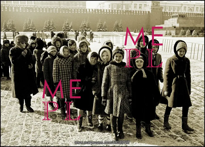 : Russian school children - Red Square, Moscow : Russian school children - Red Square, Moscow