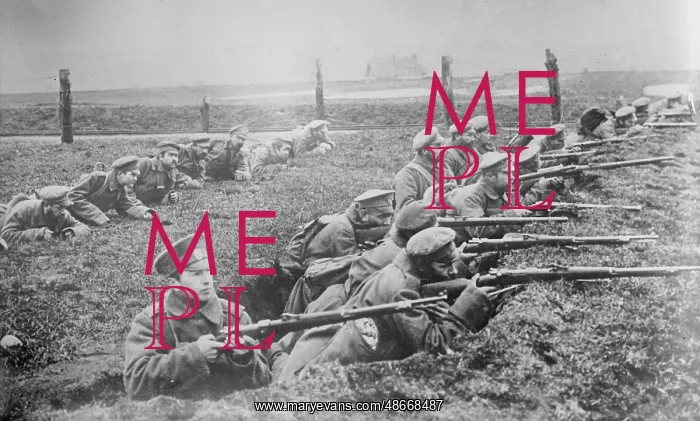: Russian soldiers with guns in trenches during : Russian soldiers with guns in trenches during