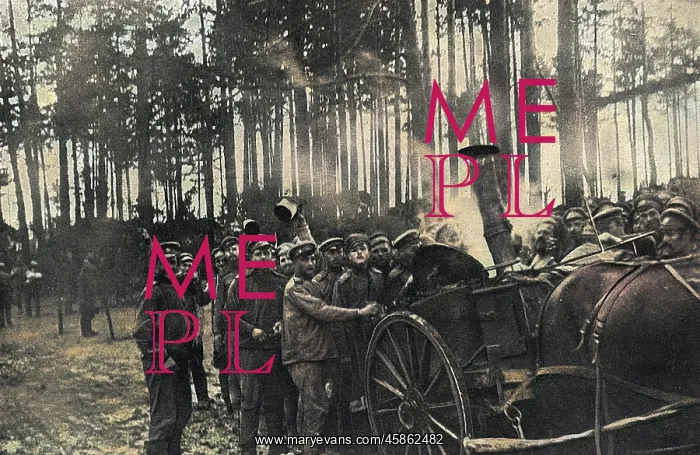 : Russian soldiers at mess, Eastern Front, WW1 : Russian soldiers at mess, Eastern Front, WW1