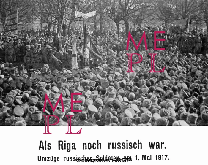 : Russian soldiers in Riga, 1917 : Russian soldiers in Riga, 1917