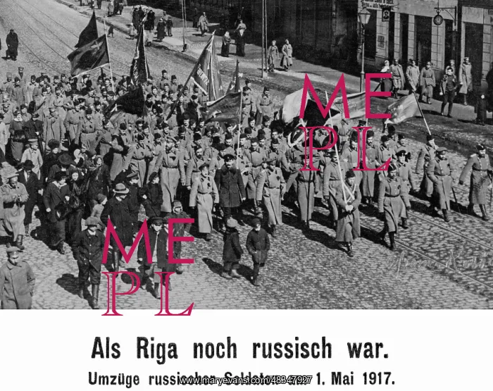 : Russian soldiers in Riga, 1917 : Russian soldiers in Riga, 1917