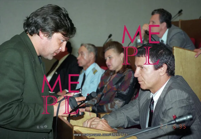 : Russian State Duma voting against Premier Chernomyrdin, 1995 : Russian State Duma voting against Premier Chernomyrdin, 1995