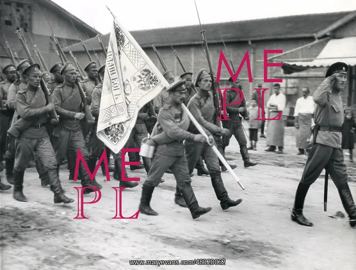 : Russian troops landed at Salonika, WW1 : Russian troops landed at Salonika, WW1
