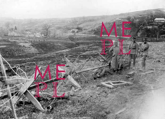 : Russian wire entanglements, 1915 : Russian wire entanglements, 1915