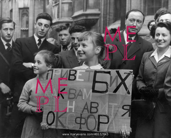: RUSSIANS VISIT OXFORD : RUSSIANS VISIT OXFORD