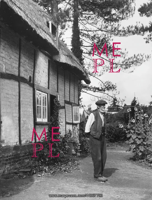 : Rustic old country man, 1930s : Rustic old country man, 1930s