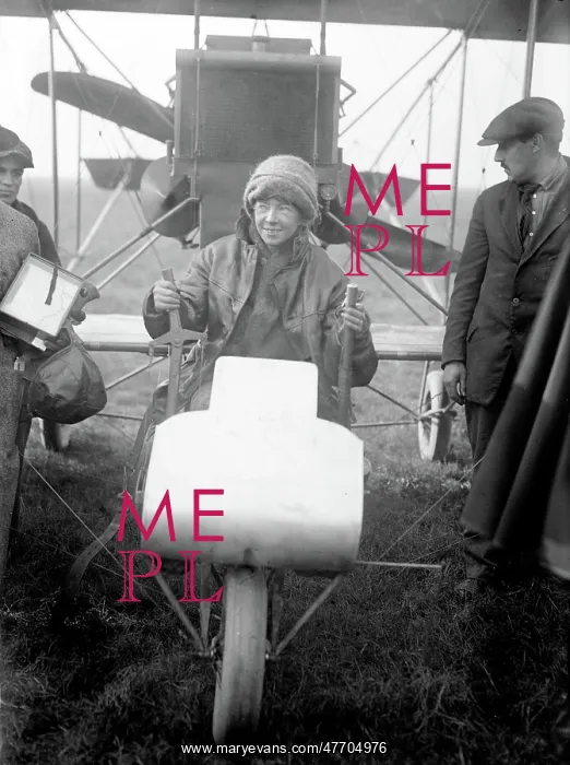 : Ruth Law, American Aviatrix : Ruth Law, American Aviatrix