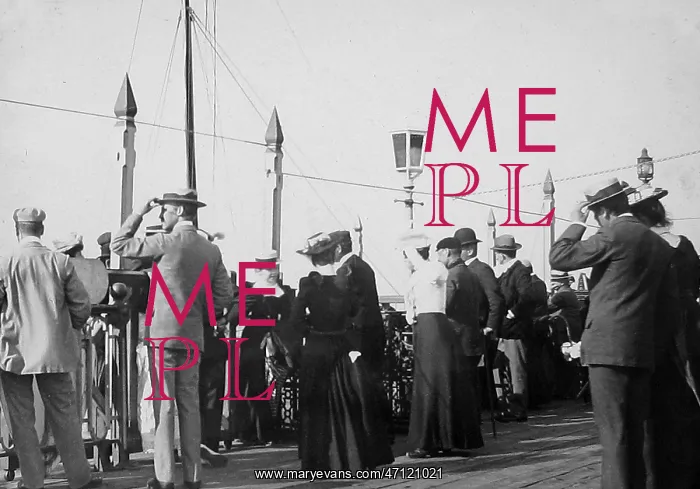  : Ryde Pier, Isle of Wight in 1900