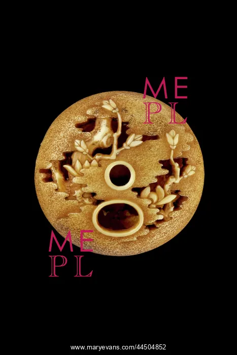 : Ryusa-style netsuke with magnolia tree, moon, and clouds : Ryusa-style netsuke with magnolia tree, moon, and clouds