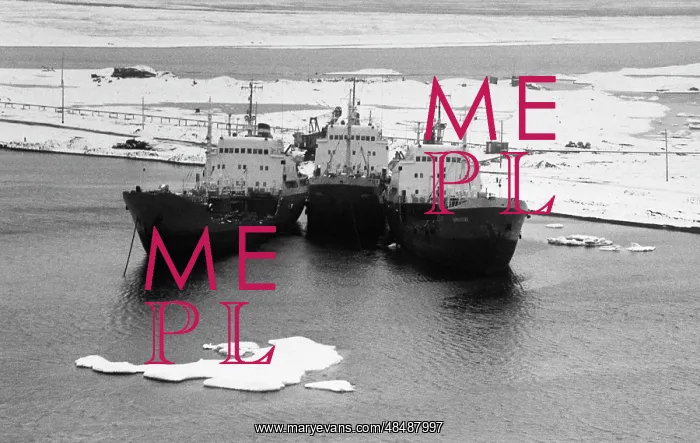 : Ryveyem Port : Ryveyem Port