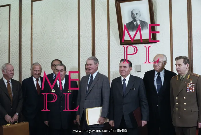 : S. Vance USSR visit : S. Vance USSR visit