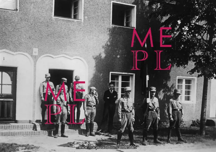 : SA Guard of Honour in Berlin, 1933 : SA Guard of Honour in Berlin, 1933