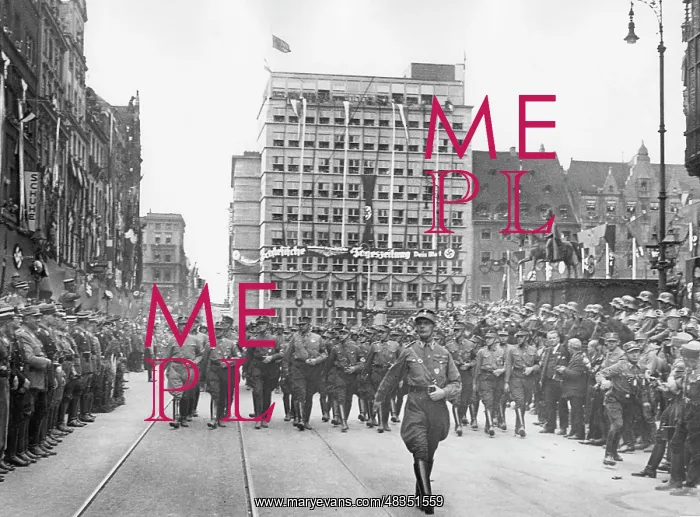 : SA march in Breslau, 1933 : SA march in Breslau, 1933