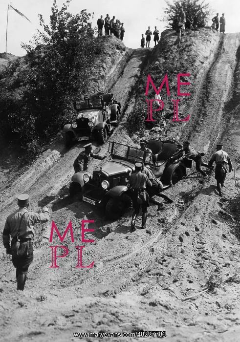 : SA off-road driving exercise, 1937 : SA off-road driving exercise, 1937