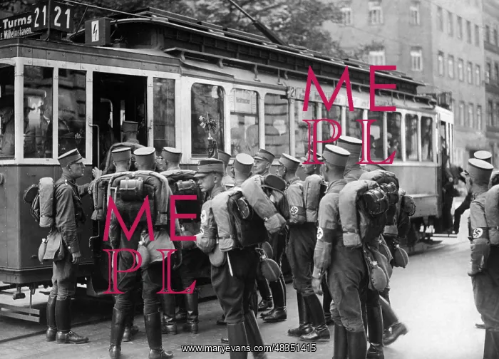 : SA soldiers in Wilhelmshaven, 1933 : SA soldiers in Wilhelmshaven, 1933