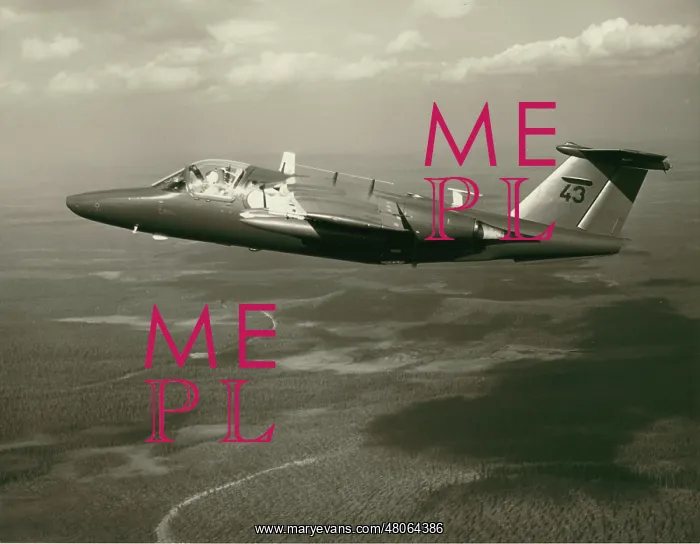  : Saab 105XT
