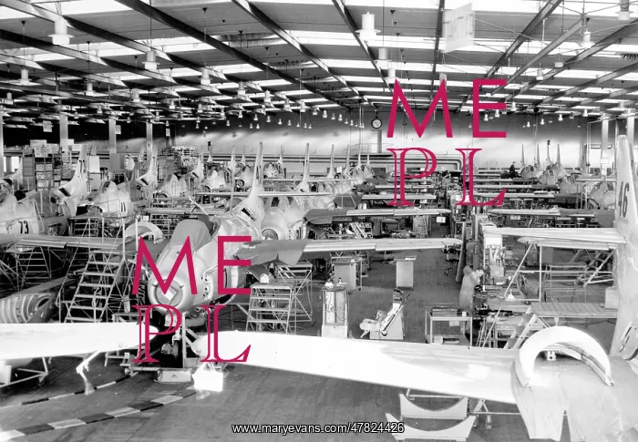 : SAAB J29 Tunnan production hall : SAAB J29 Tunnan production hall