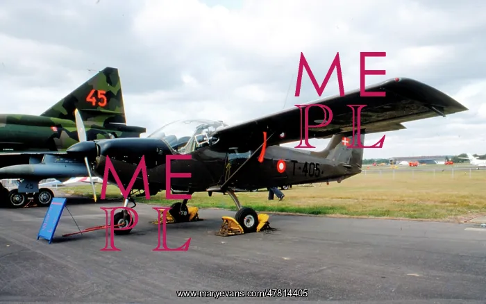 : Saab MFi-17 Supporter T-405 : Saab MFi-17 Supporter T-405