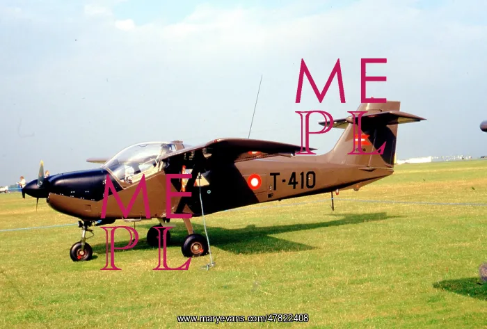 : Saab MFi-17 Supporter T-410 : Saab MFi-17 Supporter T-410
