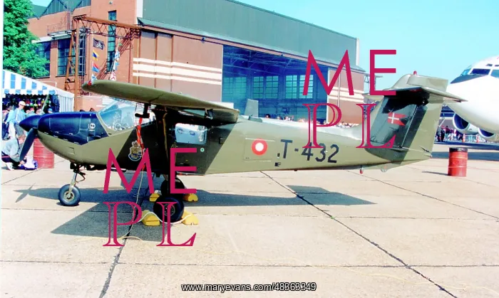 : Saab MFI-17 Supporter T-432 : Saab MFI-17 Supporter T-432