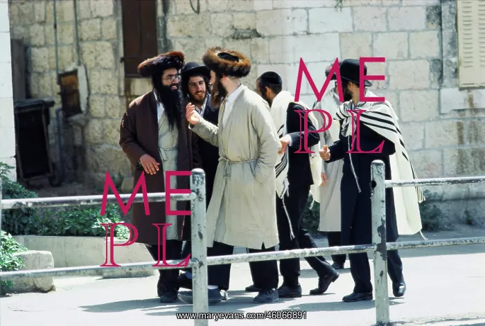 : Sabbath at Mea Shearim : Sabbath at Mea Shearim