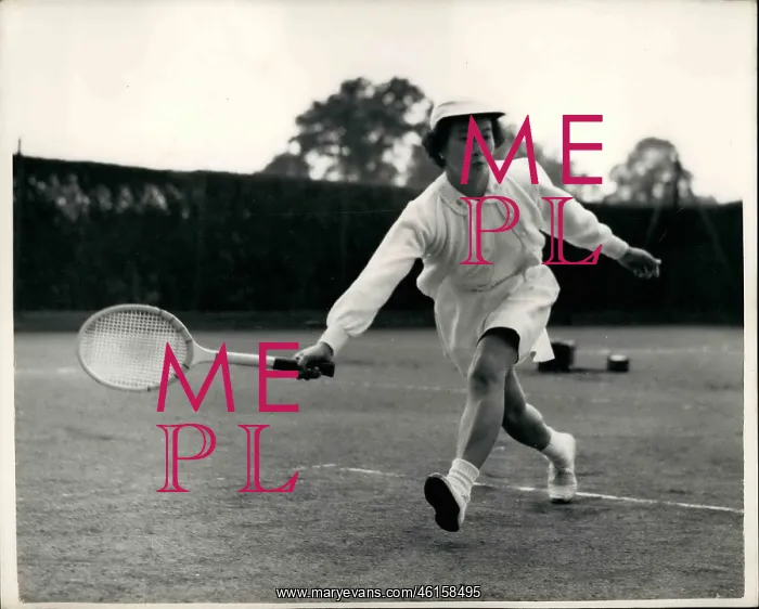 : Sachiko Kamo training for Wimbledon at Roehampton : Sachiko Kamo training for Wimbledon at Roehampton