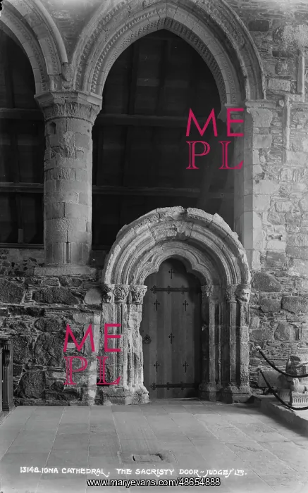 : The Sacristy Door of Iona Cathedral : The Sacristy Door of Iona Cathedral
