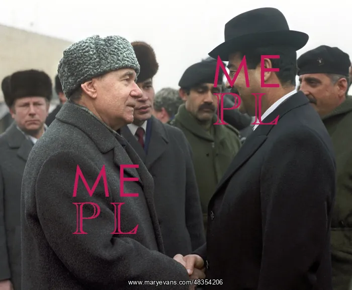 : Saddam Hussein visits Moscow, 1985 : Saddam Hussein visits Moscow, 1985