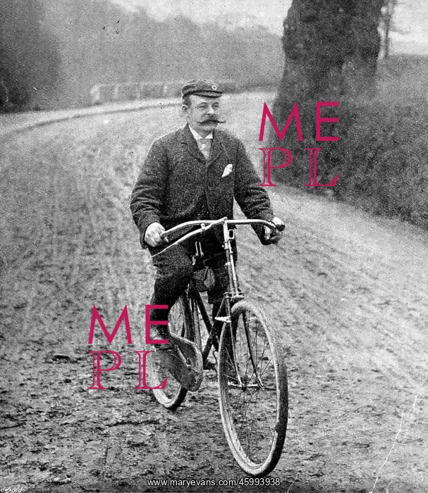 : The Safety Bicycle of the 1890s : The Safety Bicycle of the 1890s