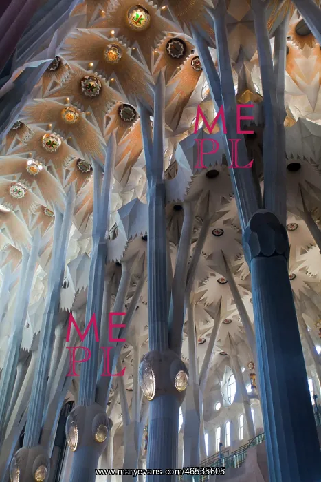 : Sagrada Familia interior : Sagrada Familia interior