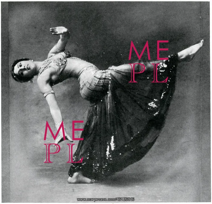 : Sahary Djeli, dancer : Sahary Djeli, dancer
