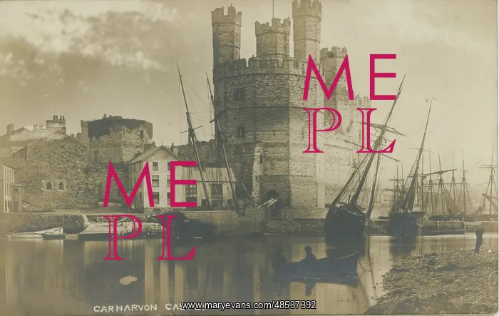 : Sailing Boats and Castle : Sailing Boats and Castle