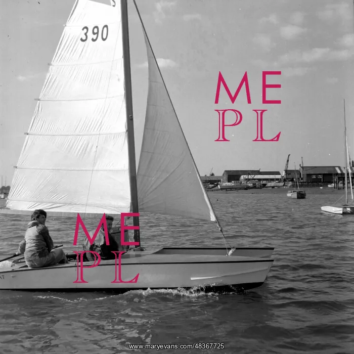  : Sailing a catarmaran