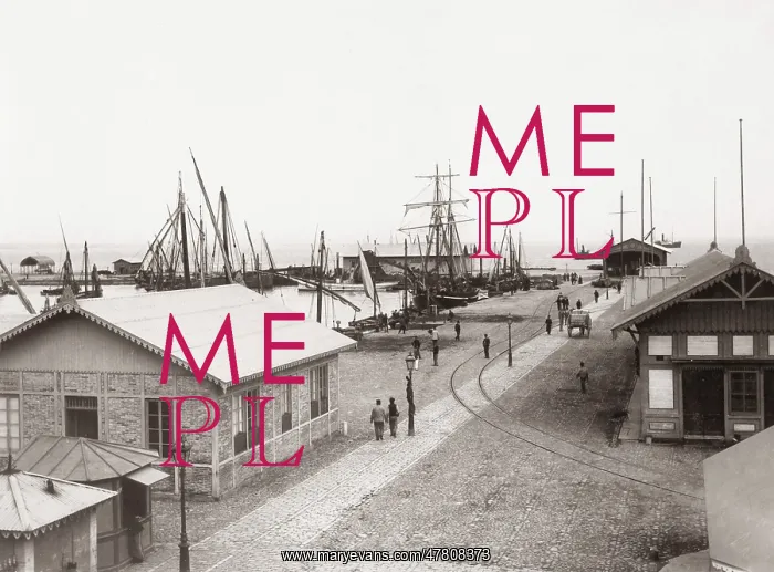  : Sailing ships in the harbour, Cadiz, Spain, c.1900