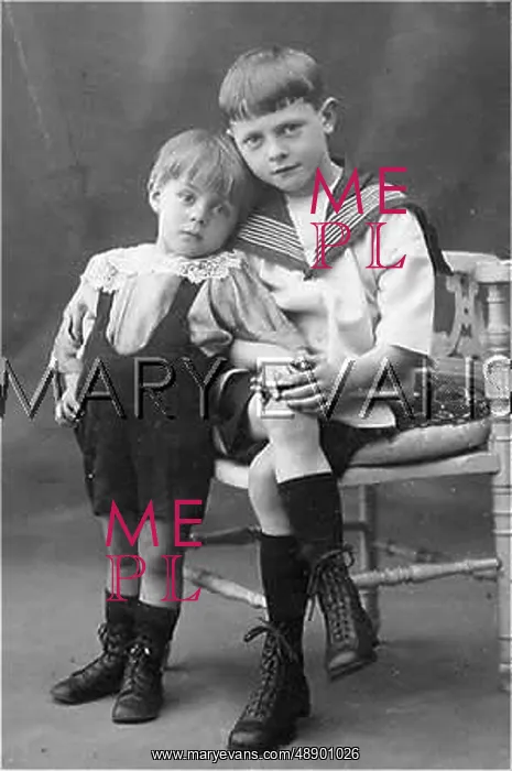 : SAILOR SUIT CIRCA 1910 : SAILOR SUIT CIRCA 1910