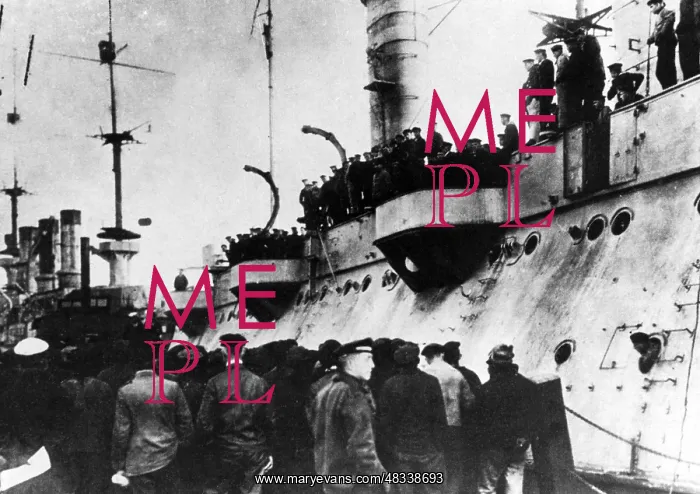 : Sailors on an occupied ship in Kiel, 1918 : Sailors on an occupied ship in Kiel, 1918