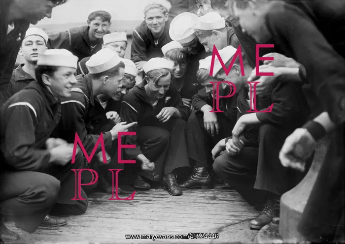 : Sailors playing a dice game on the New York, ? : Sailors playing a dice game on the New York, ?