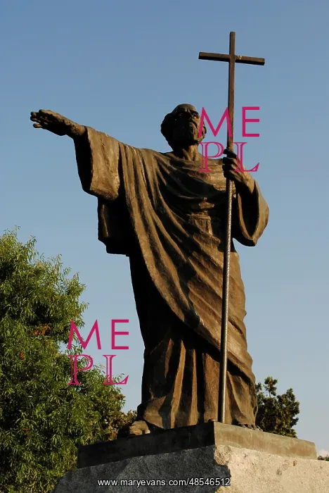 : Saint Andrews Monument : Saint Andrews Monument