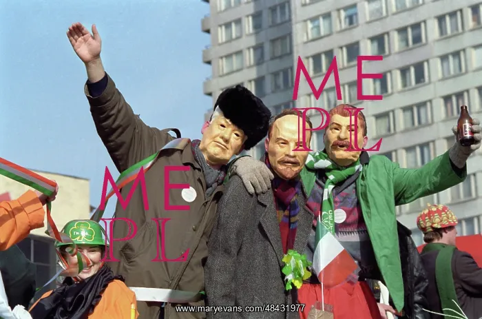 : Saint Patrick's Day celebration in Moscow, 1994 : Saint Patrick's Day celebration in Moscow, 1994
